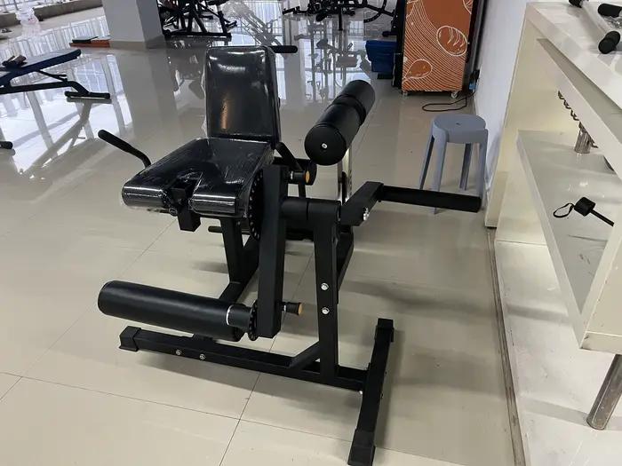 Banc réglable 6 positions 3-en-1 multifonctionnel pour exercices assis, extensions et curls des jamb