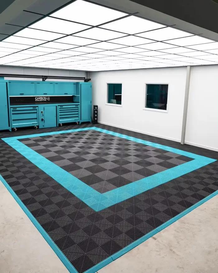 Dalles de sol modulaires antidérapantes et emboîtables pour garage – Tapis de sol en plastique PP/PVC pour ateliers et centres de detailing automobile