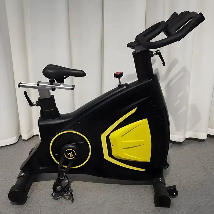 Vélo d'appartement professionnel magnétique pour entraînement cardio en intérieur