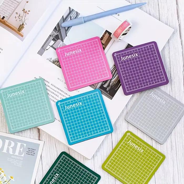 1pc Mini Tapis de découpe DIY - Surface de découpe de précision pour les travaux de découpe, la découpe de papier, la découpe d'autocollants et le scrapbooking