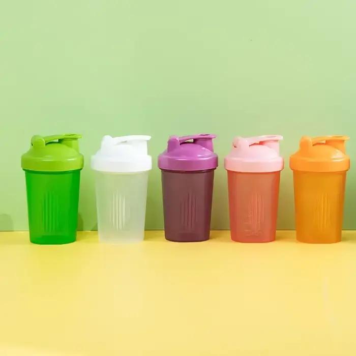 Shaker de sport portable en plastique