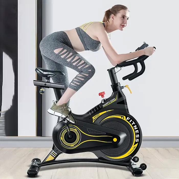 Vélo d'exercice en acier avec volant d'inertie intégré