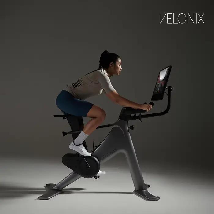 Vélo d'exercice de fitness pour la maison, vélo de sport en acier pour l'entraînement en salle
