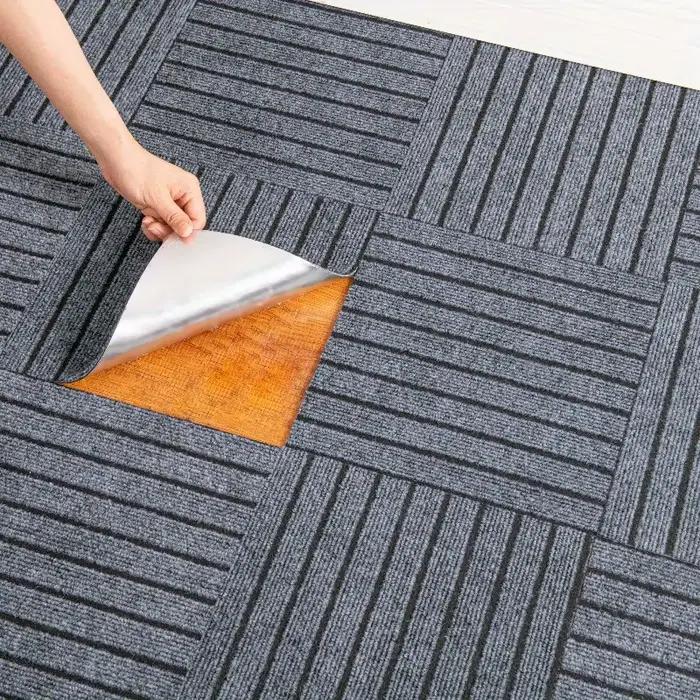 Tapis de chambre à coucher et de salon facile d'entretien, blocs de moquette auto-adhésifs 30x30cm a