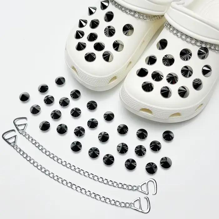 Ensemble d'accessoires de chaussures tendance, en métal, avec fermoir chaîne pour chaussures, amovible, adapté aux sandales et aux tongs.