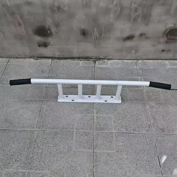 Barre de traction murale pour salle de sport à domicile