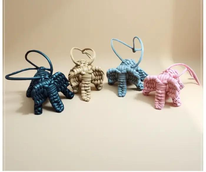 Pendentif éléphant en cuir tressé de luxe, breloque de sac de haute qualité, accessoire de décoration pour sac fourre-tout, artisanat unique