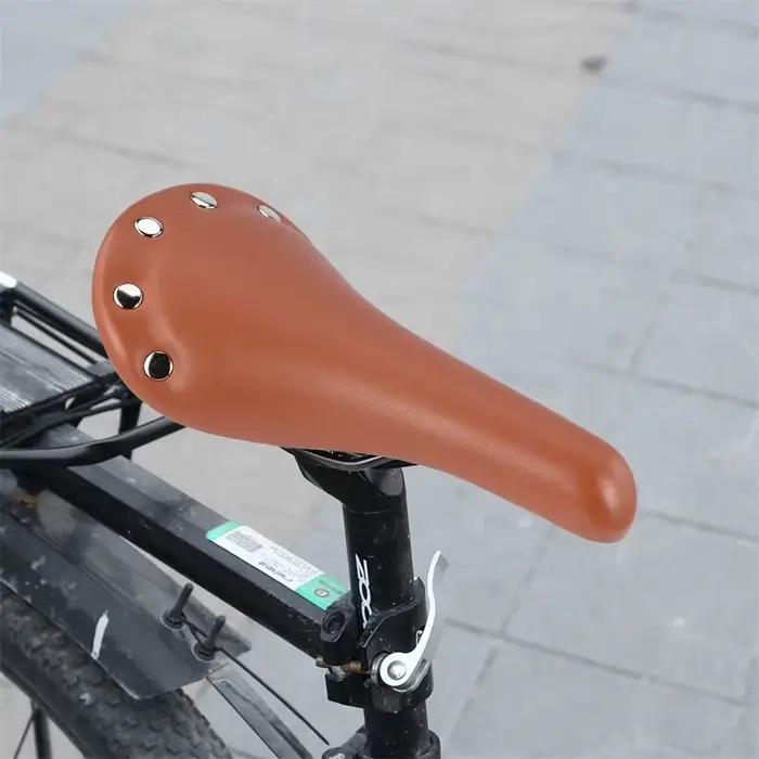 Selle de vélo monovitesse en cuir PU avec rivets pour hommes VTT, vélo de route et vélos à pignon fixe occassions spéciales
