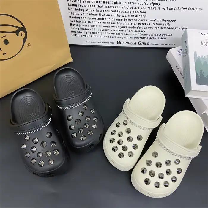 Ensemble d'accessoires de chaussures tendance, en métal, avec fermoir chaîne pour chaussures, amovible, adapté aux sandales et aux tongs.
