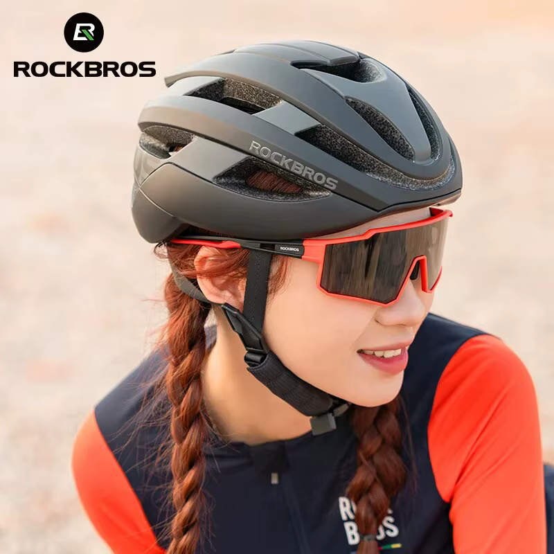 ROCKBROS-Casque de vélo pour homme et femme, VTT, sécurité routière, moulé intégralement, ultraléger